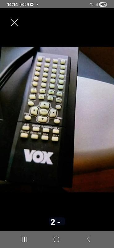 topovi za kobasice: VOX DVD plejer sa daljinskim upravljačem - Brend/model: VOX (logotip — 3
