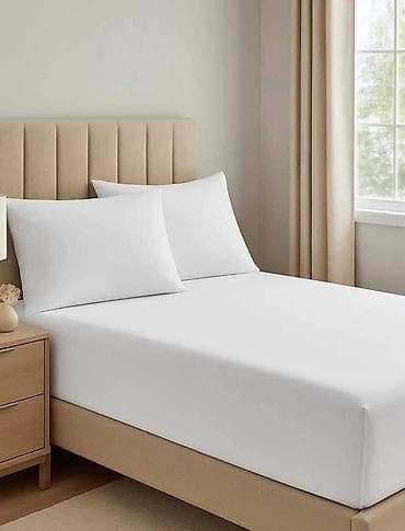 Metraža: Prelepe prolećne boje čaršava s lastežom i dve jastučnice 220x240. I — 3