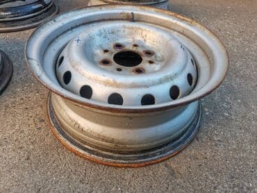 alu felne ford focus 16: Felne celicne Lada 7 Riva 13" br. 1-4. Polovne, ocuvane. Skinute sa — 12