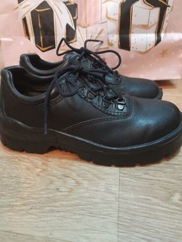 nike air max command white black: Safety work shoes, size - 36 — 1