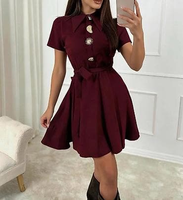 dzemper sa srcima: Ženska košulja-haljina sa kratkim rukavima i A-krojem - Model — 9