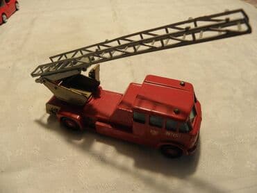 chicago fire online sa prevodom: Matchbox kamion Merrywheather Fire Engine No.15 (13 cm.),England,fali — 1