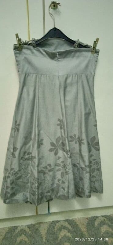 dugacke haljine: Haljina 
bratele se podesavaju — 2