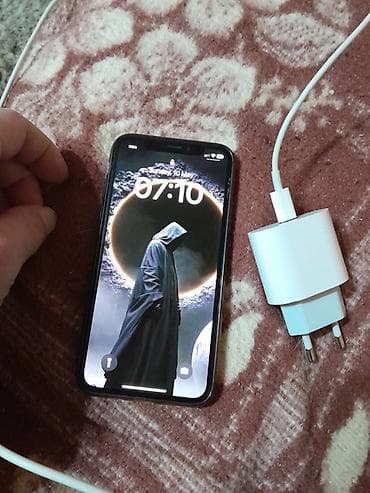 usb 2tb cena: Apple iPhone X (srebrni) + punjač - Ekran 5.8" Super Retina OLED — 8