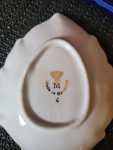 posude za so i biber: Posuda,tanjiric 1914 do 1972god.nova Martintoda Nemacka. Porcelanska — 8