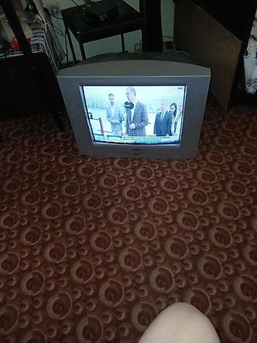 stol za laptop: CRT televizor FLIPPER – 21” - Klasican CRT model sa katodnom cevi — 3