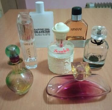 Venčanice i aksesoari: Prazne bocice parfema — 1