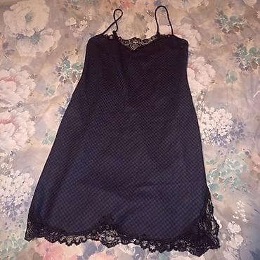 ZARA WOMAN - Model: slip haljina na tanke bretele - Boja i dezen na lalafo.rs ZARA WOMAN - Model: slip haljina na tanke bretele - Boja i dezen