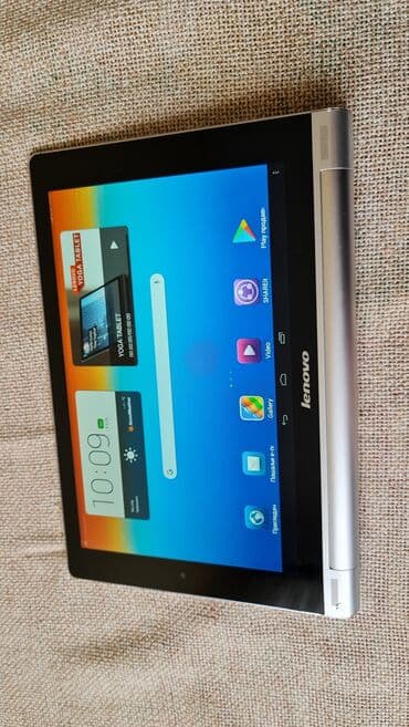 knjiga i zvucnik: Tablet kao nov sve radi.veliki 10 inca,sa stalkom — 5