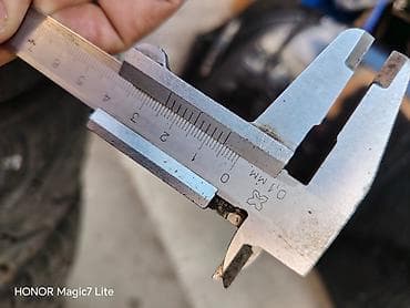 gume esa tecar: Gume 235 45 R18 dot 20 — 7