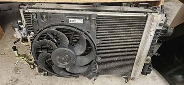 crevo interkulera: HLADNJAK VODE KLIME VENTILATOR ZA OPEL ZAFIRA ZA 2005. GOD. | 2.2b — 1