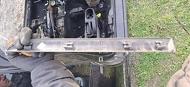gume za auto smederevo: ZADNJA DESNA BOCNA LAJSNA ZA PEUGEOT 207 | zadnja desna bocna lajsna — 1