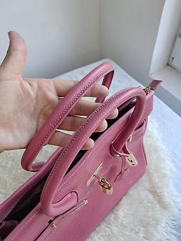 Torbe: Hermes Elegantna ženska torba u prelepoj roze boji, izrađena od — 7