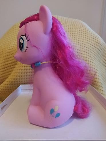 laptop igracka za decu: My little Pony Pinkie Pie - Hasbro 2014.Figurica je u savršenom stanju — 2