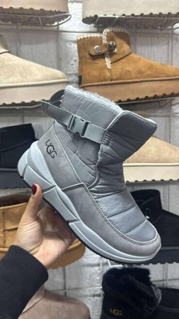 Mokasine: Čizme — 1