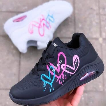 balenciaga triple s: Skechers, 39, color - Black — 2