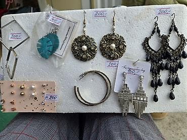 ps majice i bluze: Minđuše 200 i 300 din — 1