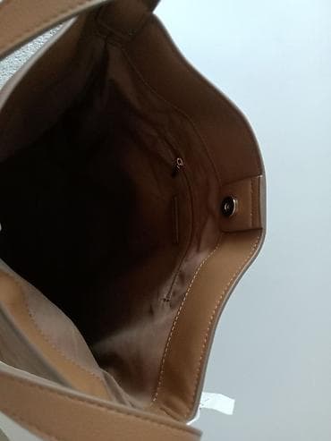 torbe desigual: Ženska torba – shopper/hobo stil, boja topli karamelnosmeđa. - — 8