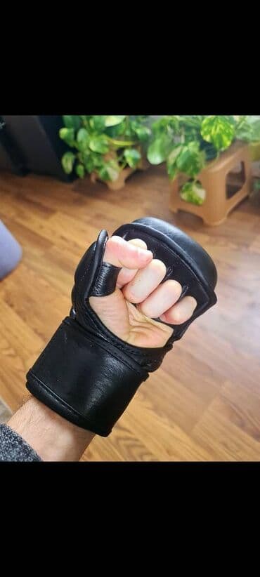 Bike accessories: MMA, BOX, Kick Box rukavice odličnog kvaliteta. NOVO! Na stanju samo S — 6