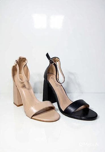 udobne sandale za svadbu: Elegantne ženske sandale sa blok potpeticom - Model: otvoreni prsti — 1
