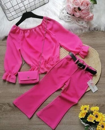 esmara pantalone: Vel 4 14
Bluza 2290din
Pantalone 1800din — 1