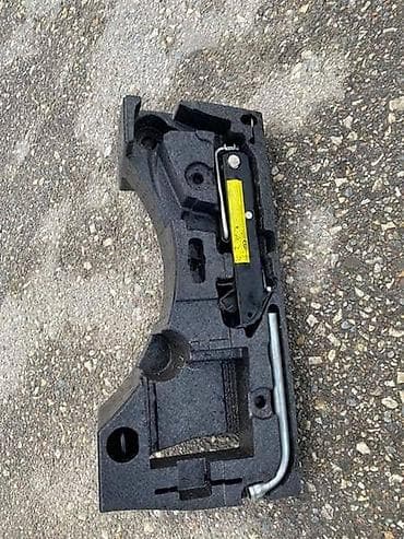 gume za xdrive: SET ALATA ZA VOLKSWAGEN PASSAT B6 | Set alata za Passat B6 (300-H) — 2
