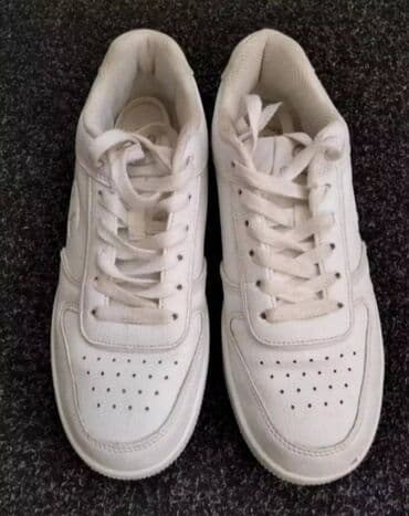 jordan max aura 3: Champion, 39, color - White — 3