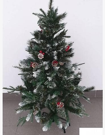 Jelka sa susarkama i bobicama 120cm……3500 150cm……5700 180cm……7700