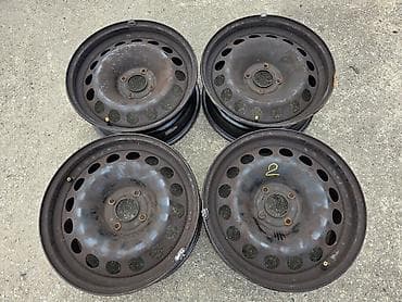 R16 4x108 6,5j et20 Peugeot Citroen Set - 80e fix na lalafo.rs R16 4x108 6,5j et20 Peugeot Citroen Set - 80e fix