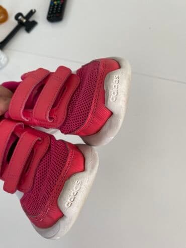 tin patike: Adidas, Veličina - 30 — 4
