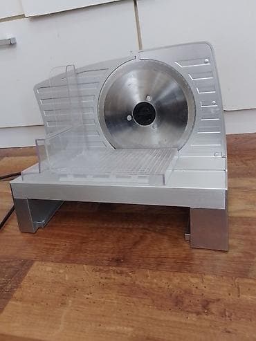 moj prvi tablet: Mesoreznica je potpuno ispravna, u odlicnom je stanju sa sitnim — 6