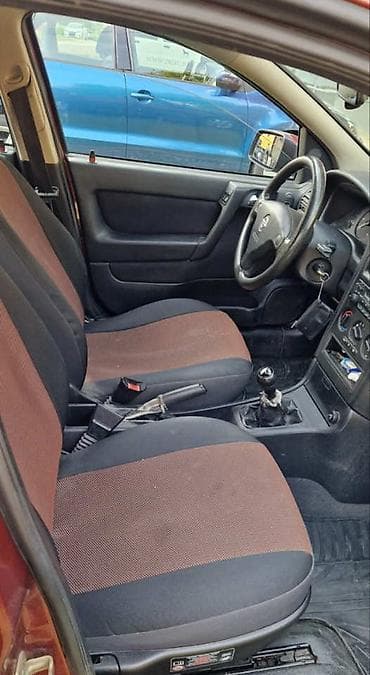 buba na sklapanje: OPEL Astra G karavan, dizel 2002. godište, kubikaža 1686 cm3 Prešao — 7