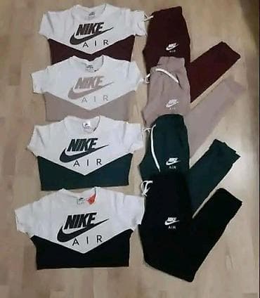 Komplet dostupan S M L XL XXL Cena 2700dinara
💋