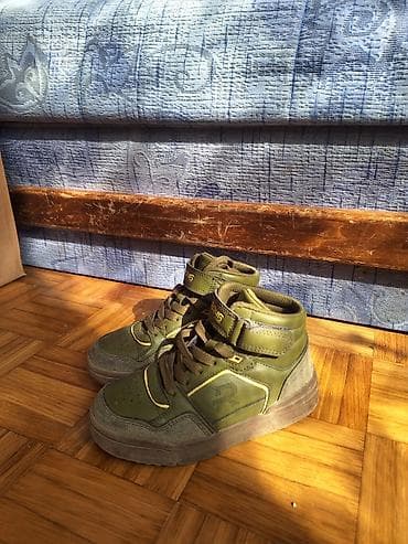 Dečje patike visoke dubine – RANG vel 28 - Model: visoke patike za