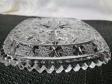 Food products: Bohemija nova kristal bombonijera tkz.kraljevski rad 70te.god — 9