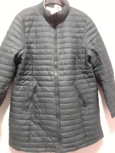 Women's Clothing: Ženska prošivena jakna, sivo-zelene boje. - Kroj: ravna, duža silueta — 1
