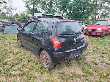 upaljač za auto: DELOVI ZA RENAULT TWINGO 1.2 2008. GOD. | 43 kw 1.2 kompletan auto u — 5