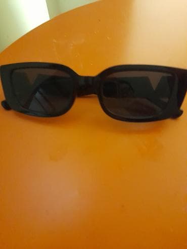 Belts: Sunglasses, Valentino, color - Black — 1