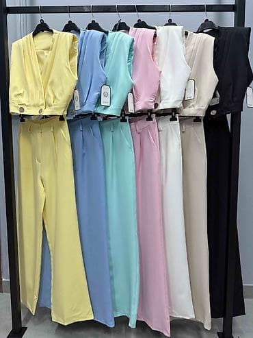 kombinezoni 2023: 🔥Ženski komplet – prsluk crop i široke pantalone
✅3300 din — 3