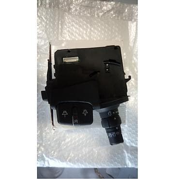 audi a4 na prodaju: Prekidaci muzike rucica brisaca RENAULT CLIO 3 ***NOVO*** Prekidac — 2