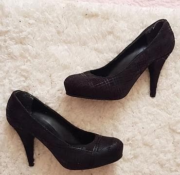 minđuše sa biserima: Crne salonke na štiklu – Primadonna Collection - Brend: Primadonna — 1