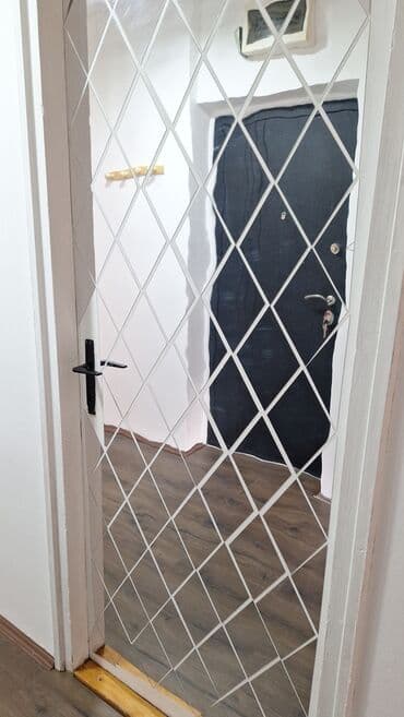 iznajmljivanje stanova beograd do 250e: 1 bedroom, 60 sq. m, 2 Floor Number — 5