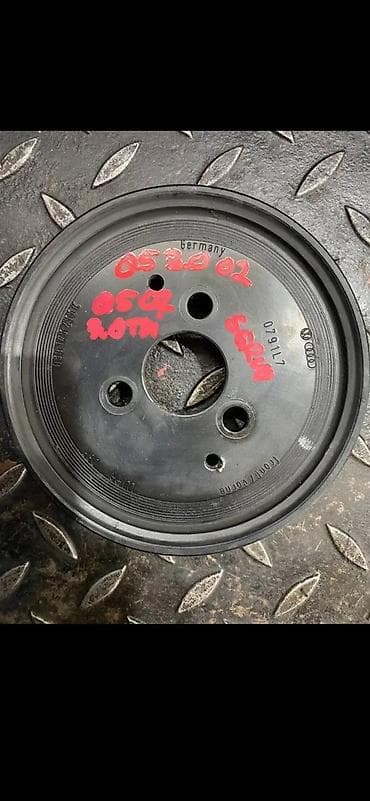 kurbla za motor: AUDI Q5 DELOVI REMENICA C | Audi q7 q5 q3 q2 A1 A3 A4 A5 A6 A7  — 1