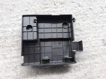 auto otpad nis: POKLOPAC OSIGURACA AKUMULATORA ZA ALFA ROMEO 147, 156, 159 . | — 2