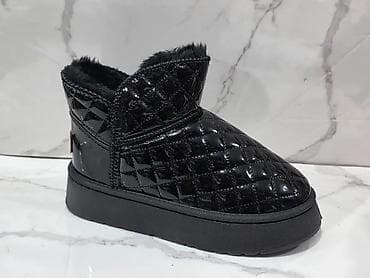 pantalone i patike: Čizme — 4