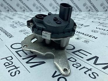 vakum staklo cena: VAKUM TURBINE3.0TDI ZA AUDI A6, A8, Q5 . - FD | Elektricni Vakum — 3