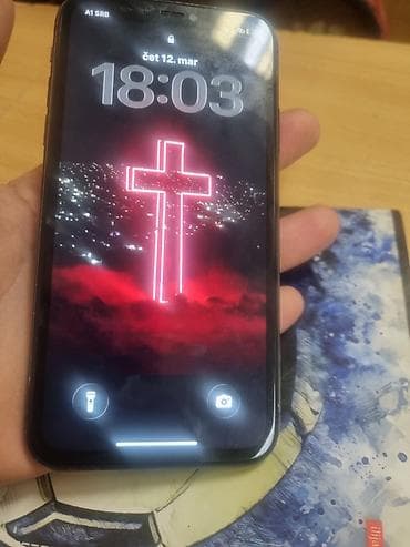 Auto elektronika: IPhone 11, crni,128gb,100% Stanje: •Zadnje staklo slomljeno(vidi se — 3