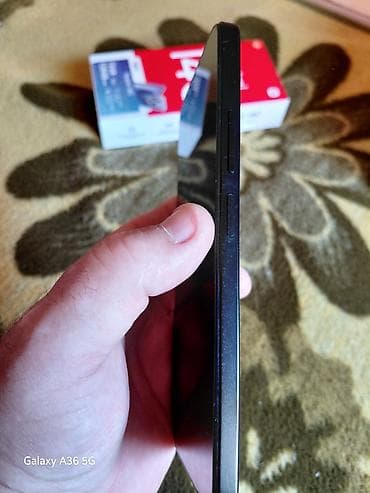 hagi vagi 1: Redmi 14c 6/128GB batetija6000amh. batetija drzi dan ipo uz njega ide — 2
