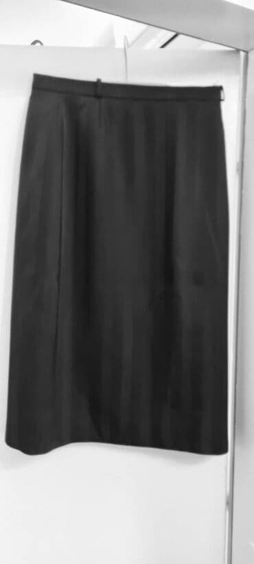 pantalone sa prorezom: L (EU 40), Midi, color - Black — 1