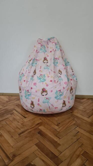pivski sto: LAZY BAG pogadan i za decu koja su sklona alergijama. Materijal — 3